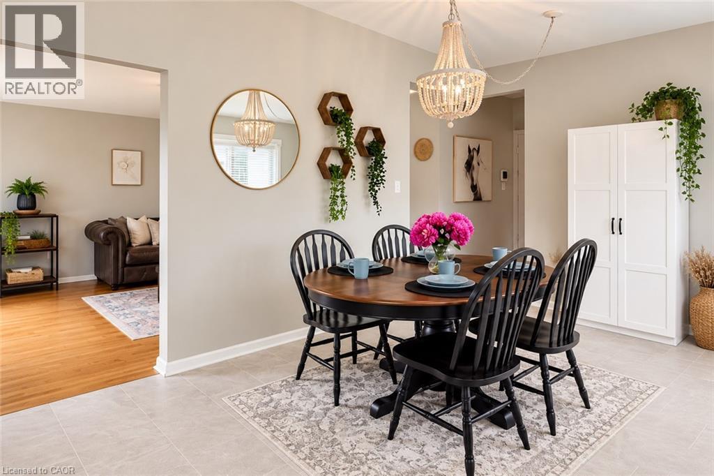 241 Thorner Drive, Hamilton, Ontario  L8V 2M6 - Photo 8 - 40872621