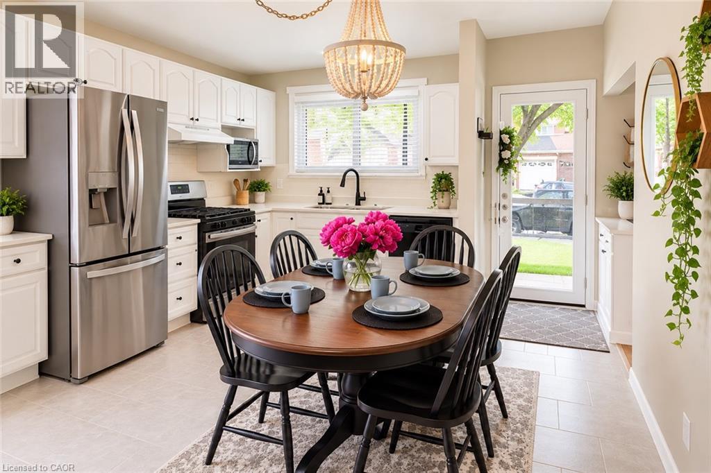 241 Thorner Drive, Hamilton, Ontario  L8V 2M6 - Photo 7 - 40872621