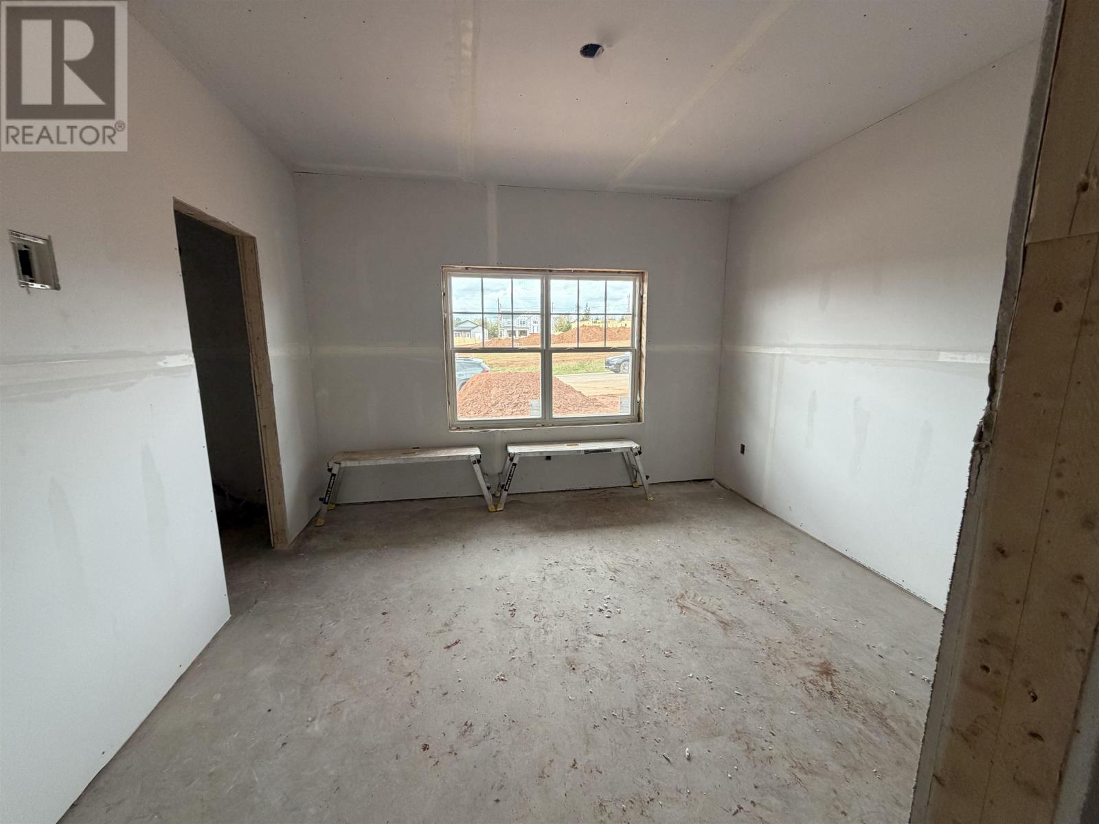 84 Rogerson Street, Charlottetown, Prince Edward Island  C1E 3W4 - Photo 4 - 202624892