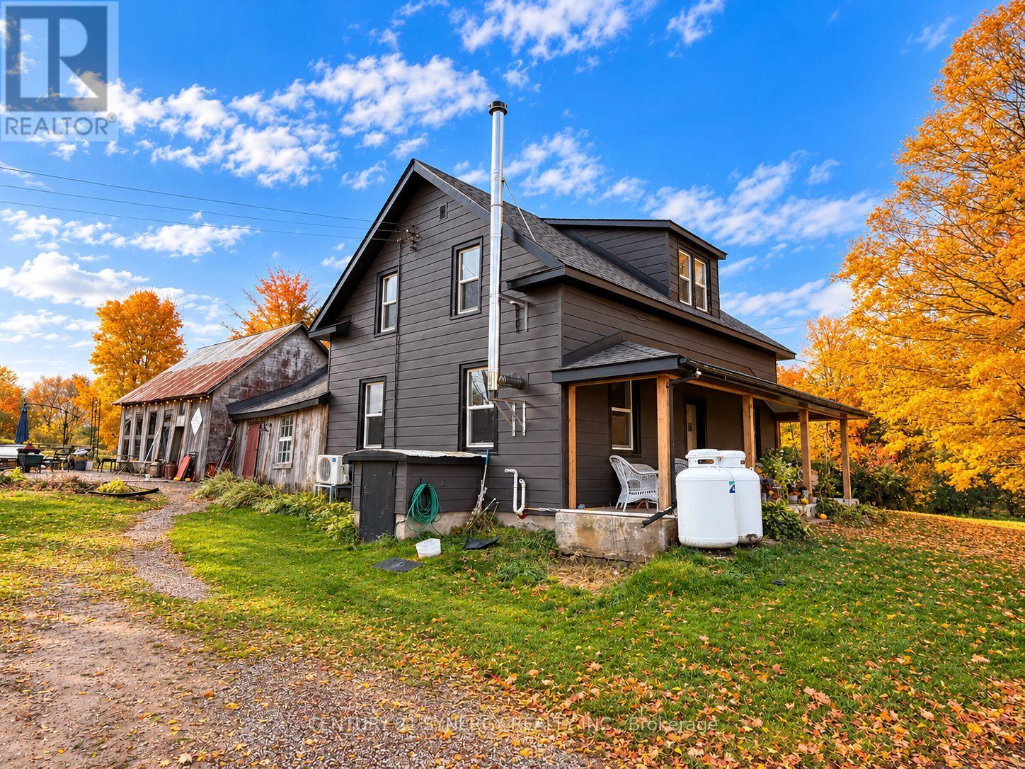 192 Parish Road, Westport, Ontario  K0G 1X0 - Photo 3 - X14097038
