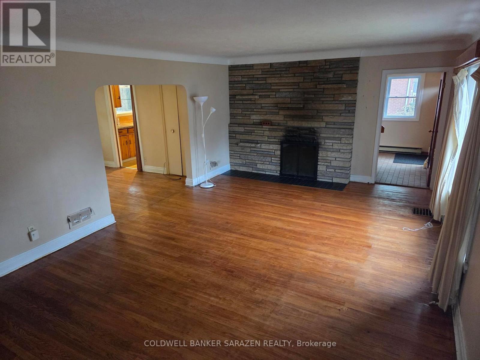 312 Cunningham Avenue E, Ottawa, Ontario  K1H 6B4 - Photo 5 - X14097104