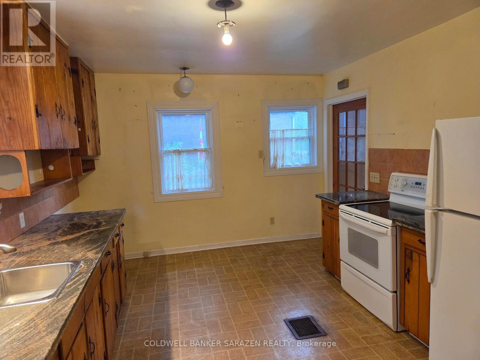 312 Cunningham Avenue E, Ottawa, Ontario  K1H 6B4 - Photo 8 - X14097104