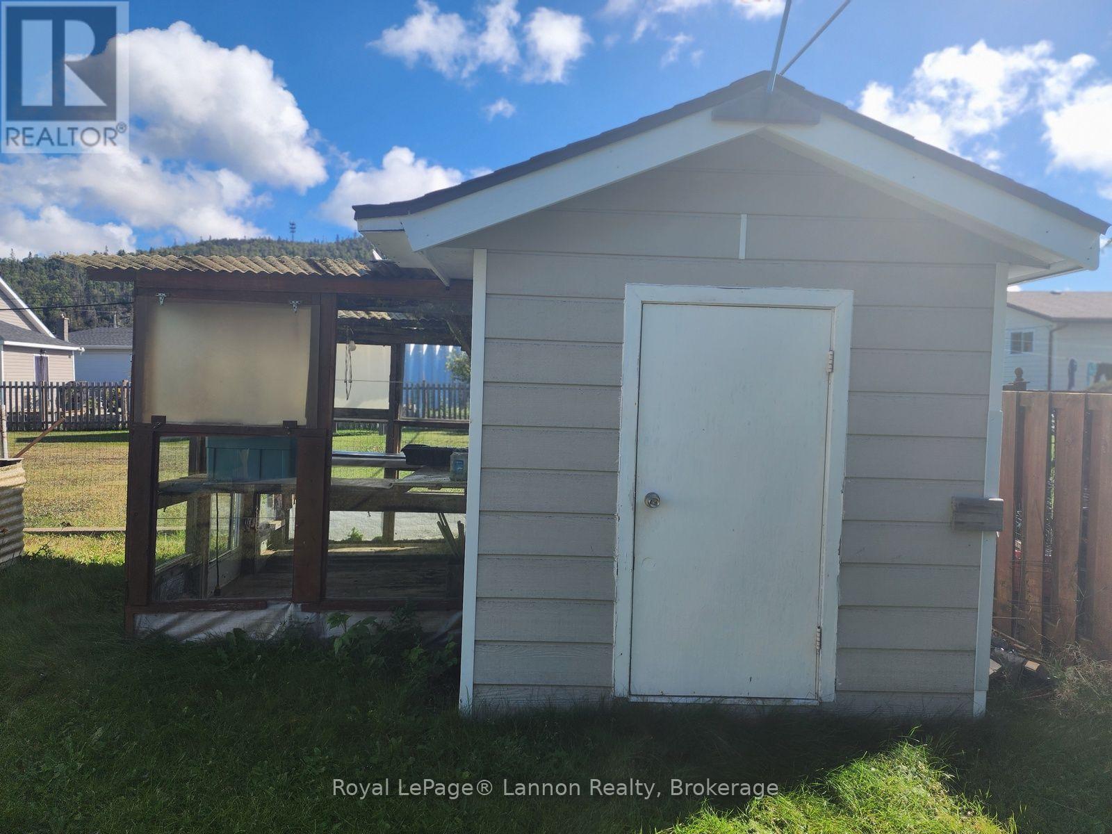 306 Walker Street E, Schreiber, Ontario  P0T 2S0 - Photo 34 - X14096942