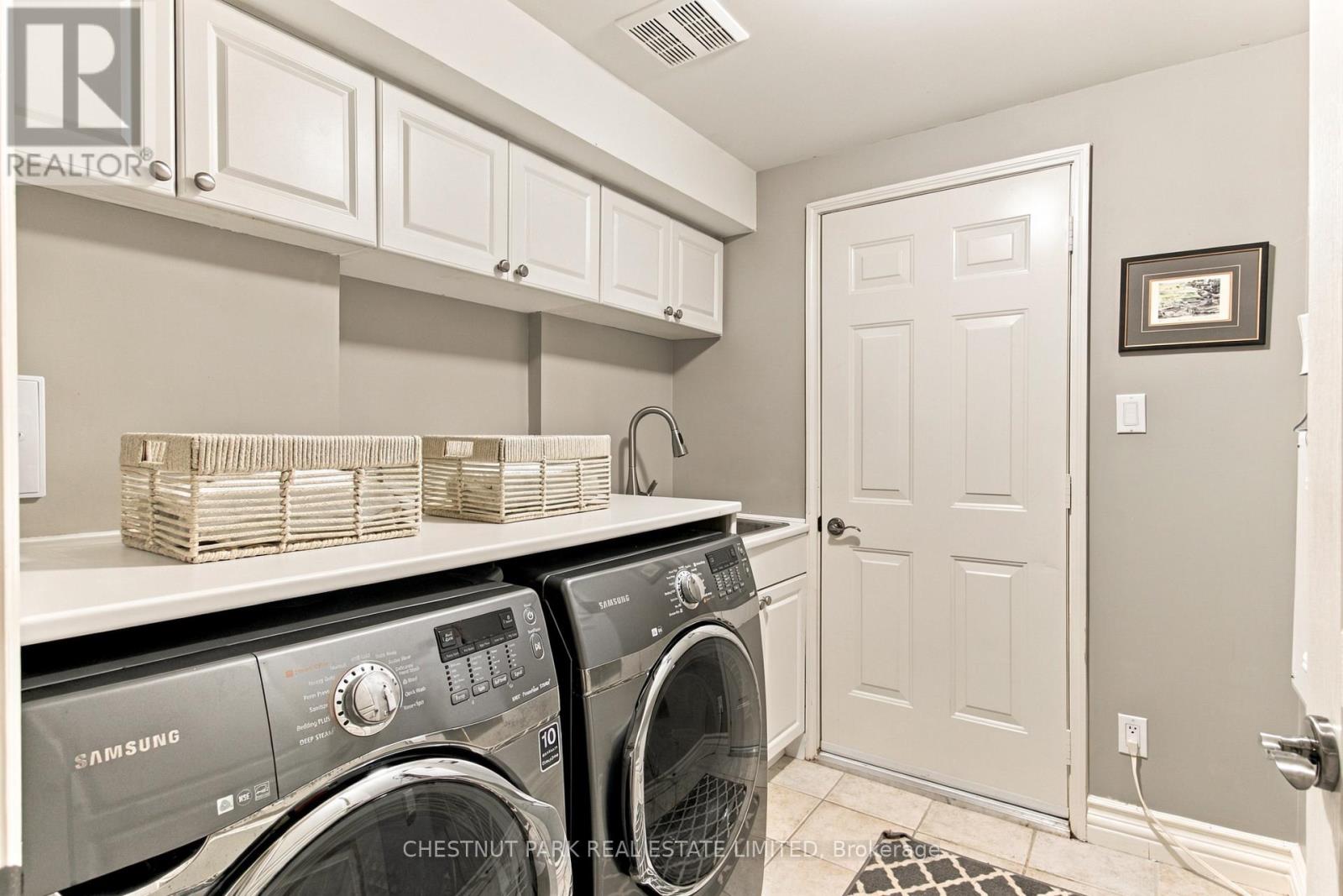 117 Glengarry Avenue, Toronto, Ontario  M5M 1E1 - Photo 44 - C14096966