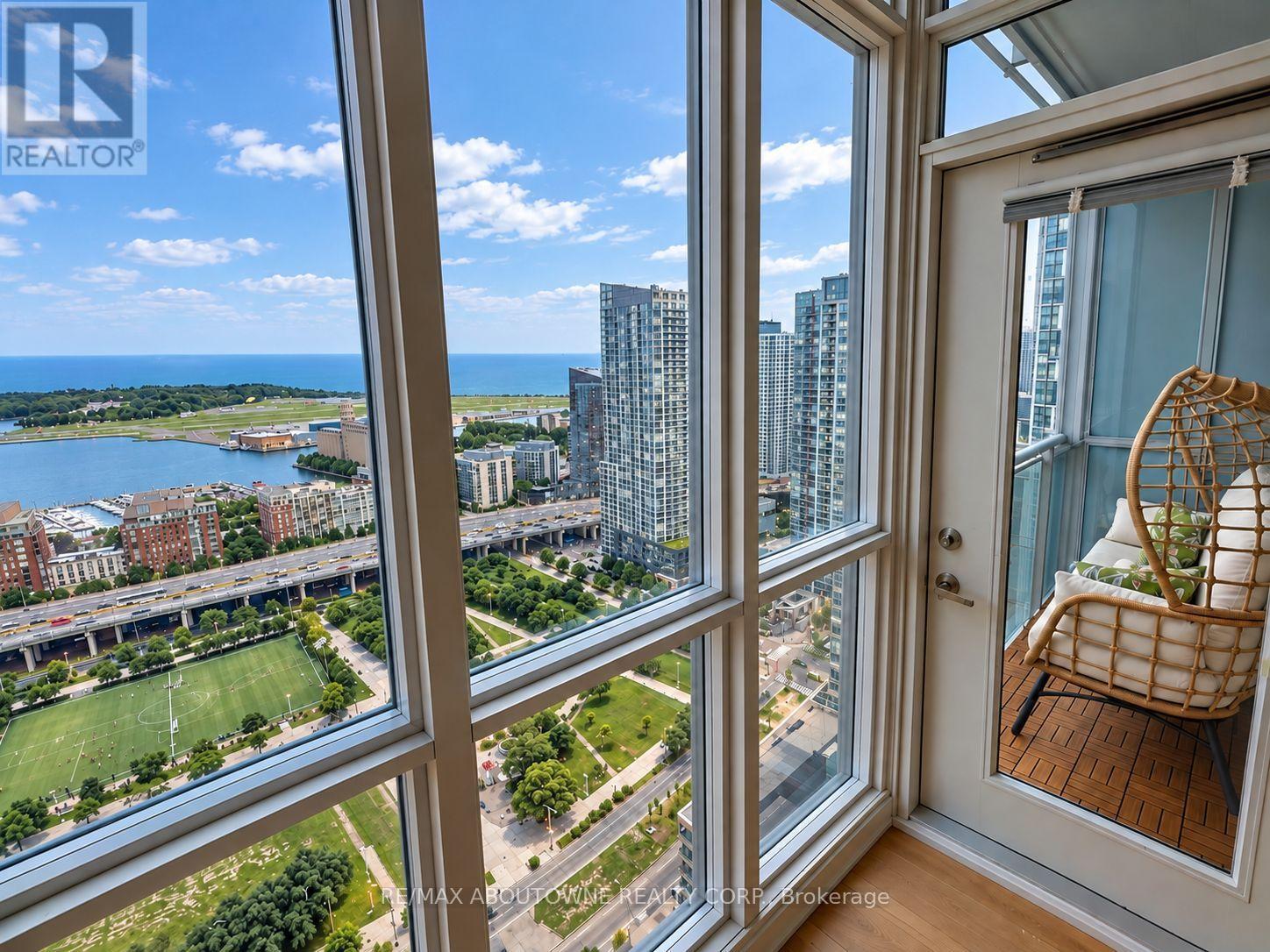 3608 - 15 Iceboat Terrace, Toronto, Ontario  M5V 4A5 - Photo 7 - C14097056