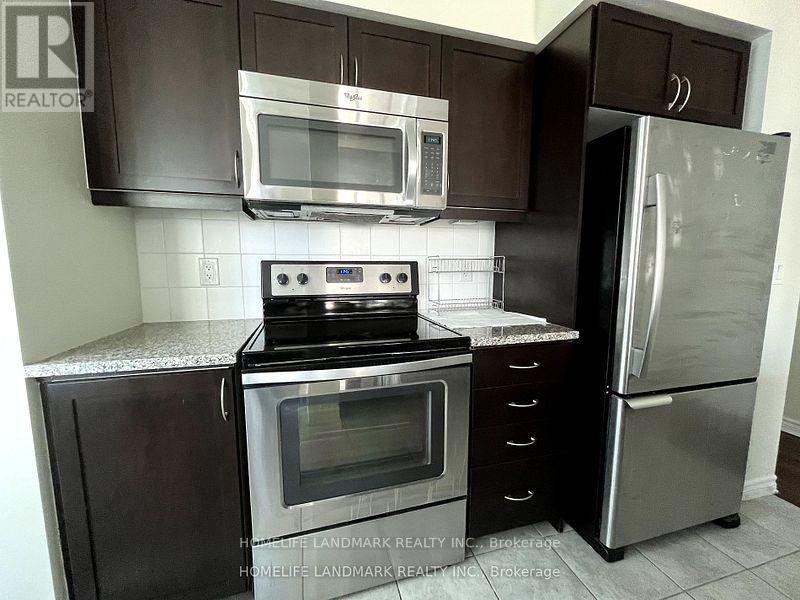 1706 - 19 GRAND TRUNK CRESCENT