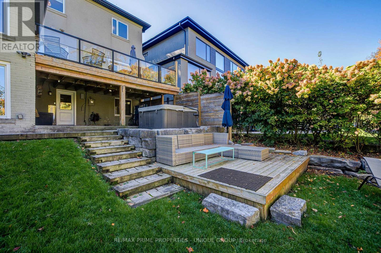 24 Cedarbank Crescent, Toronto, Ontario  M3B 3A4 - Photo 46 - C14097094