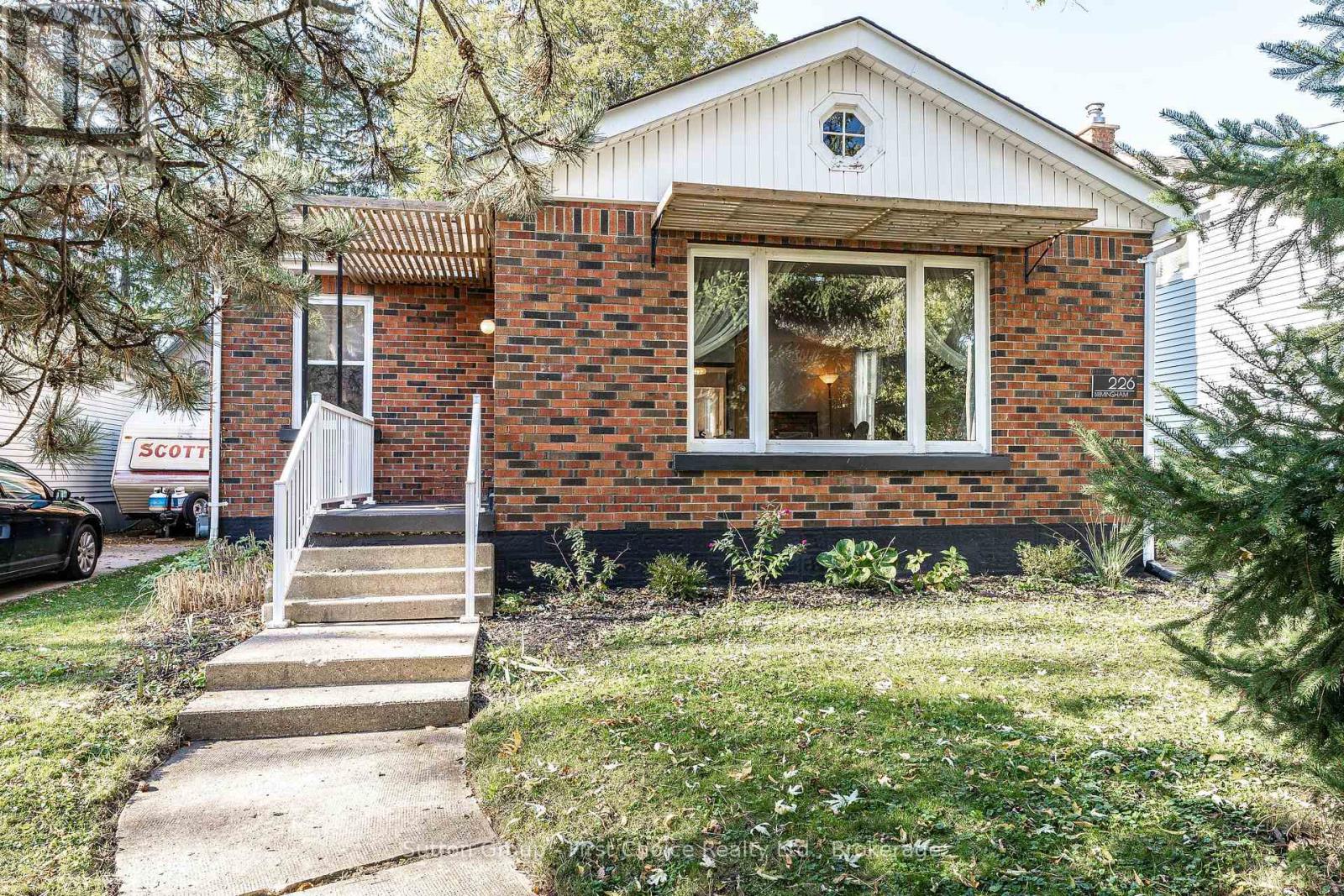 226 BIRMINGHAM STREET, Stratford, Ontario