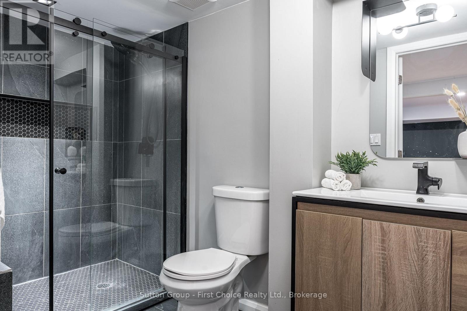226 Birmingham Street, Stratford, Ontario  N5A 2T5 - Photo 36 - X14097042