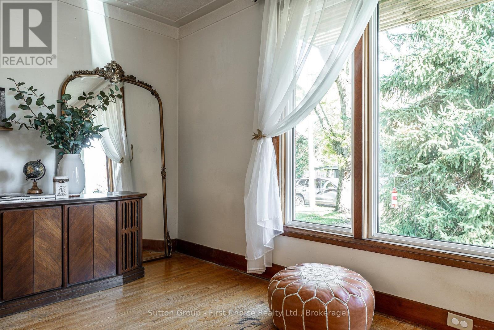 226 Birmingham Street, Stratford, Ontario  N5A 2T5 - Photo 4 - X14097042
