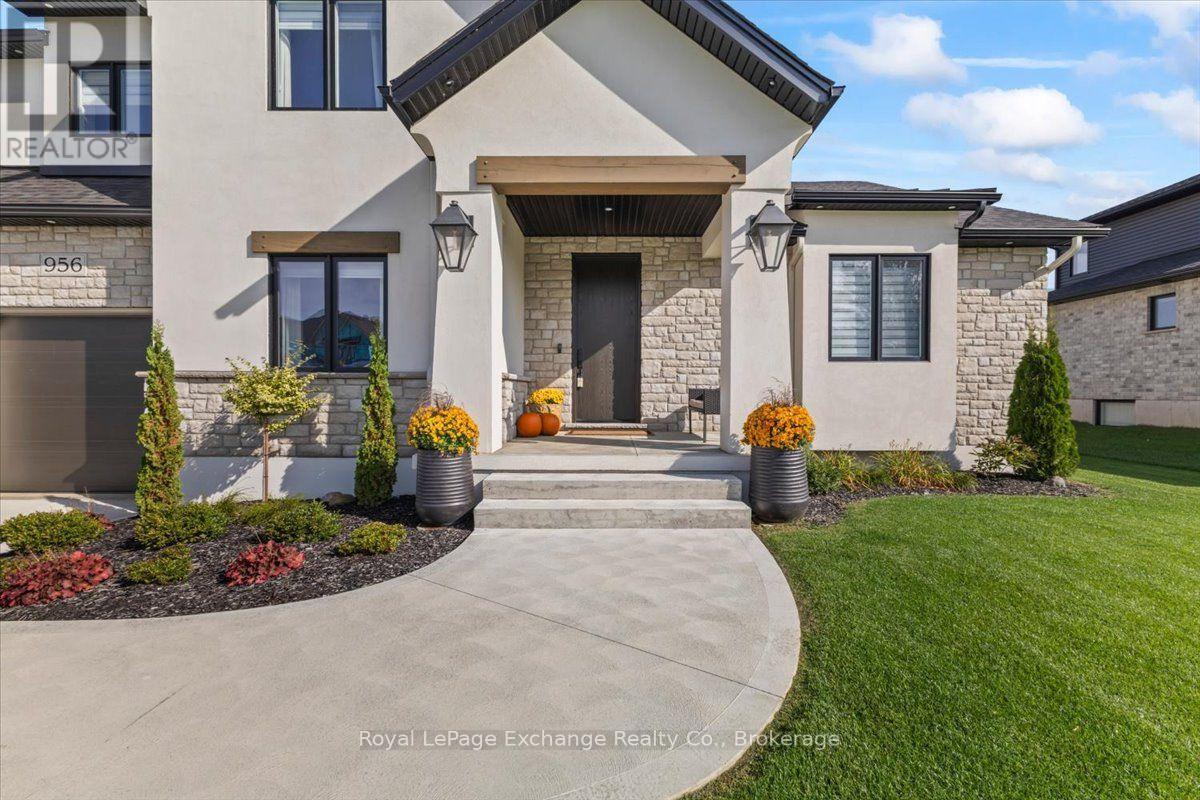 956 Bogdanovic Way, Huron-Kinloss, Ontario  N2Z 0H4 - Photo 3 - X14097044