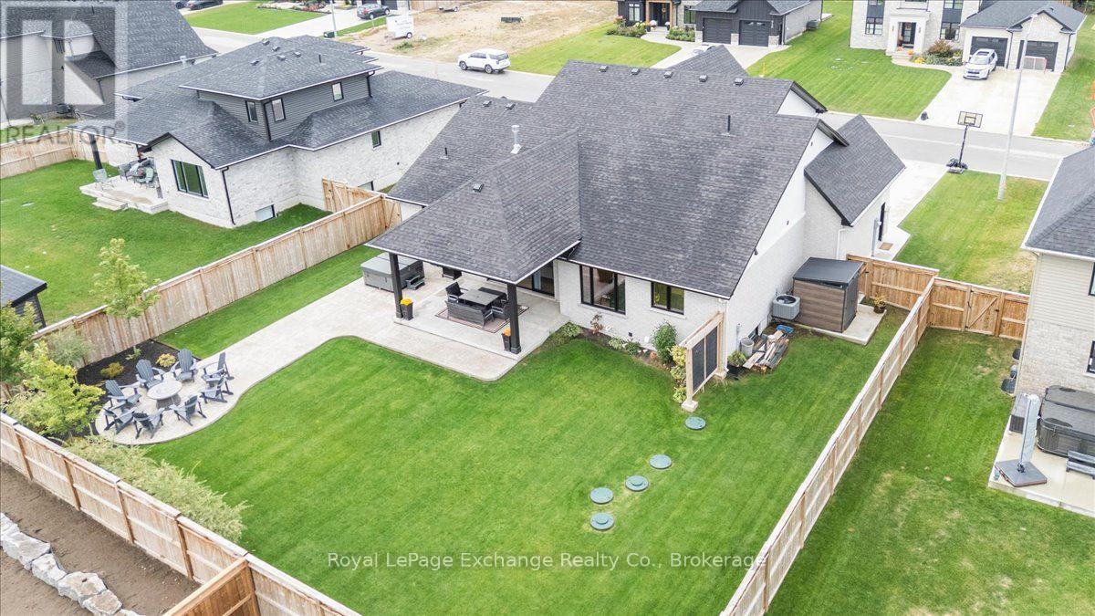 956 Bogdanovic Way, Huron-Kinloss, Ontario  N2Z 0H4 - Photo 39 - X14097044