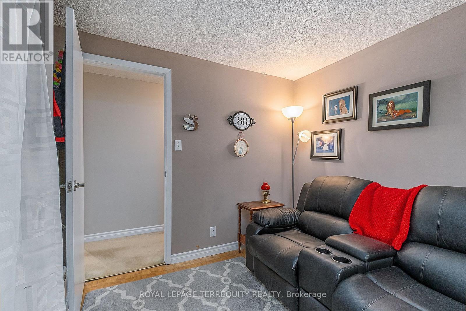 1 Wishbone Crescent, Ajax, Ontario  L1S 2N6 - Photo 16 - E14097110