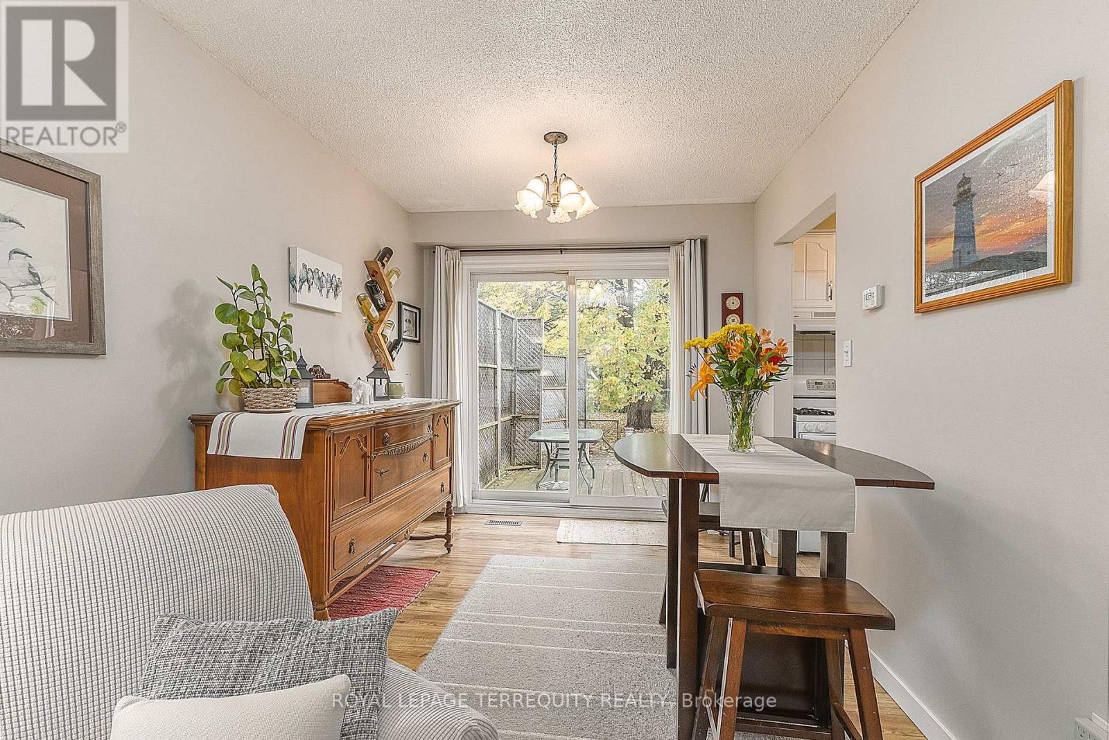 1 Wishbone Crescent, Ajax, Ontario  L1S 2N6 - Photo 7 - E14097110