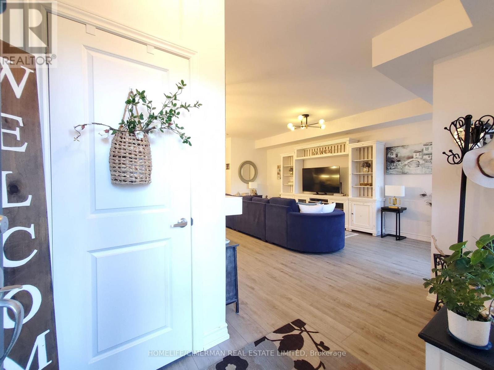 405 - 201 Pine Grove Road, Vaughan, Ontario L4L 0H8 - Photo 5 - N13562110