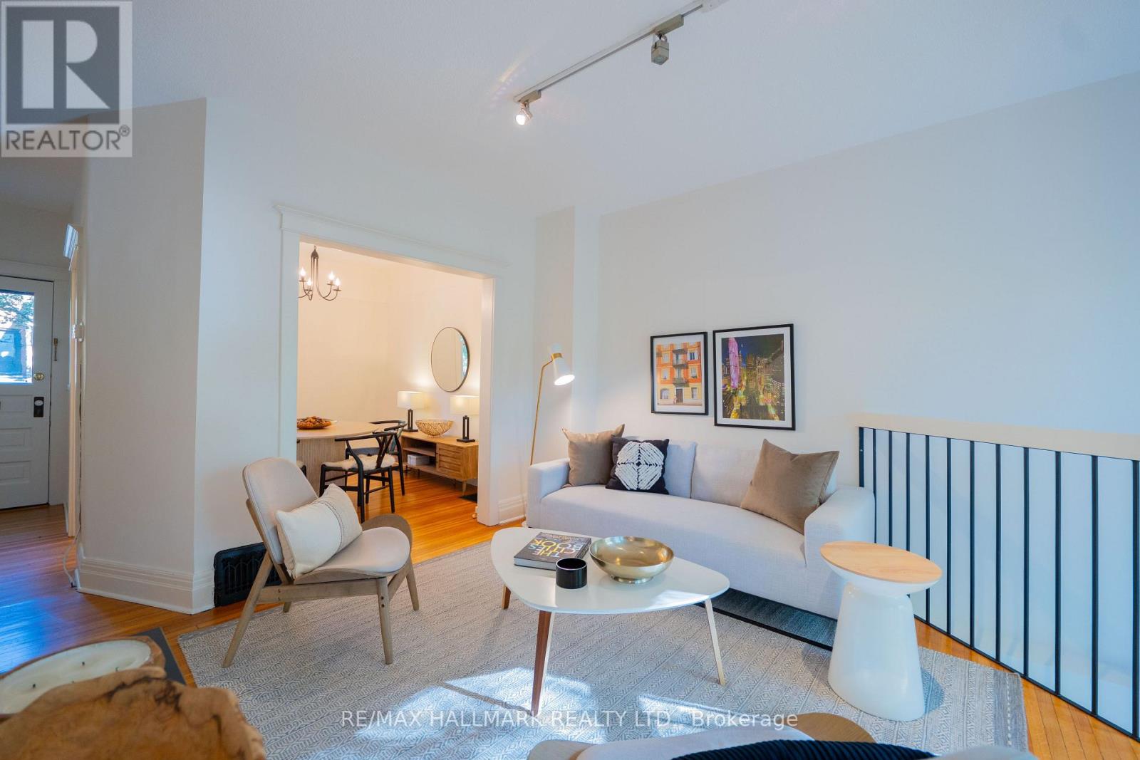 311 Bain Avenue, Toronto, Ontario  M4J 1B9 - Photo 8 - E14097204