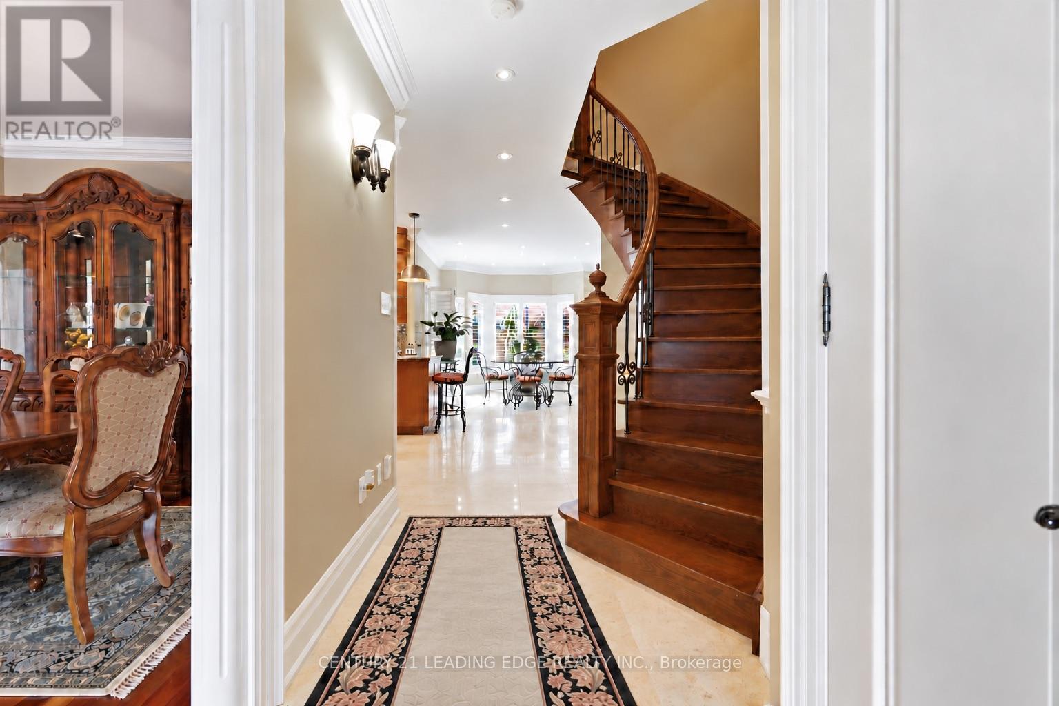 40 Arista Gate, Vaughan, Ontario  L4L 9H8 - Photo 4 - N14096962