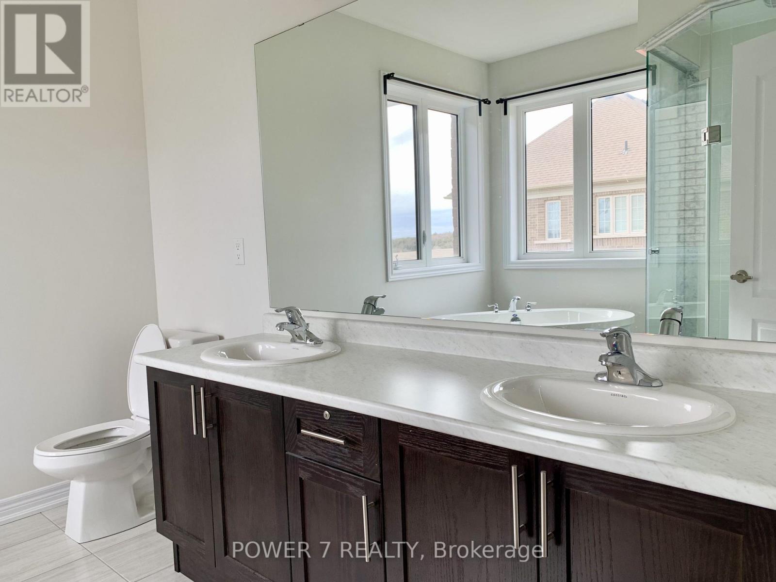 3 Falconridge Terrace, East Gwillimbury, Ontario  L9N 0R2 - Photo 18 - N14097048