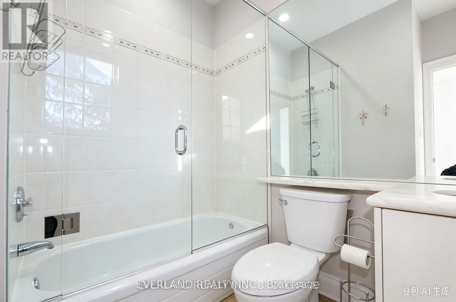 472 Spring Gate Boulevard, Vaughan (Crestwood-Springfarm-Yorkhill), Ontario  L4J 5C7 - Photo 17 - N14097166