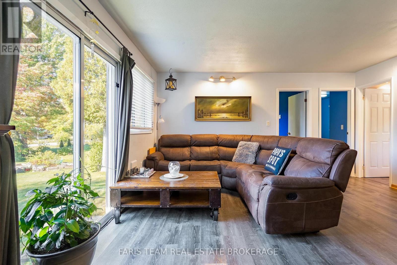 7 Couchiching Crescent, Tiny, Ontario  L9M 0C6 - Photo 11 - S14097172