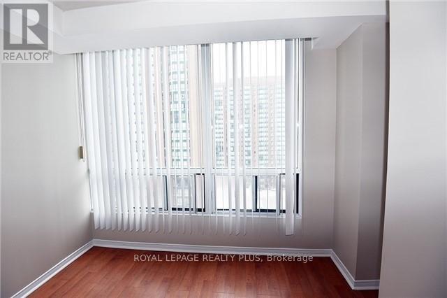1209 - 115 Hillcrest Avenue, Mississauga, Ontario  L5B 3Y9 - Photo 10 - W14096900