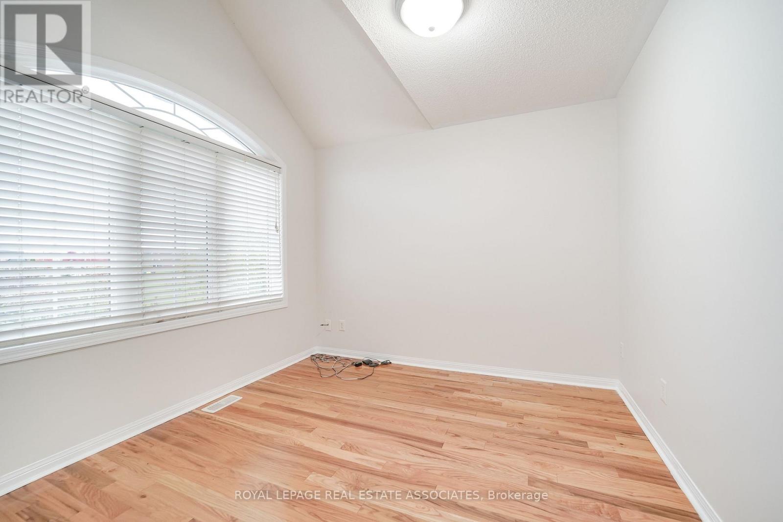 54 Horizon Street, Brampton (Vales Of Castlemore), Ontario  L6P 2J2 - Photo 23 - W14096954