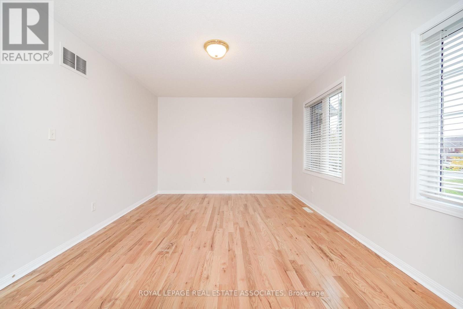54 Horizon Street, Brampton (Vales Of Castlemore), Ontario  L6P 2J2 - Photo 25 - W14096954