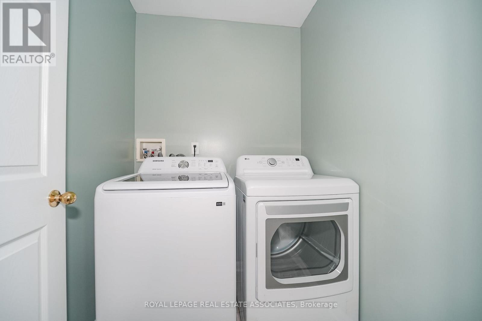 54 Horizon Street, Brampton (Vales Of Castlemore), Ontario  L6P 2J2 - Photo 35 - W14096954