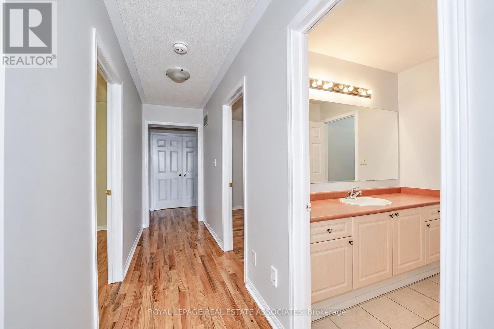 54 Horizon Street, Brampton (Vales Of Castlemore), Ontario  L6P 2J2 - Photo 40 - W14096954