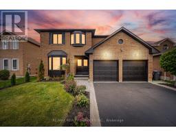 28 CORKETT DRIVE, Brampton, Ontario