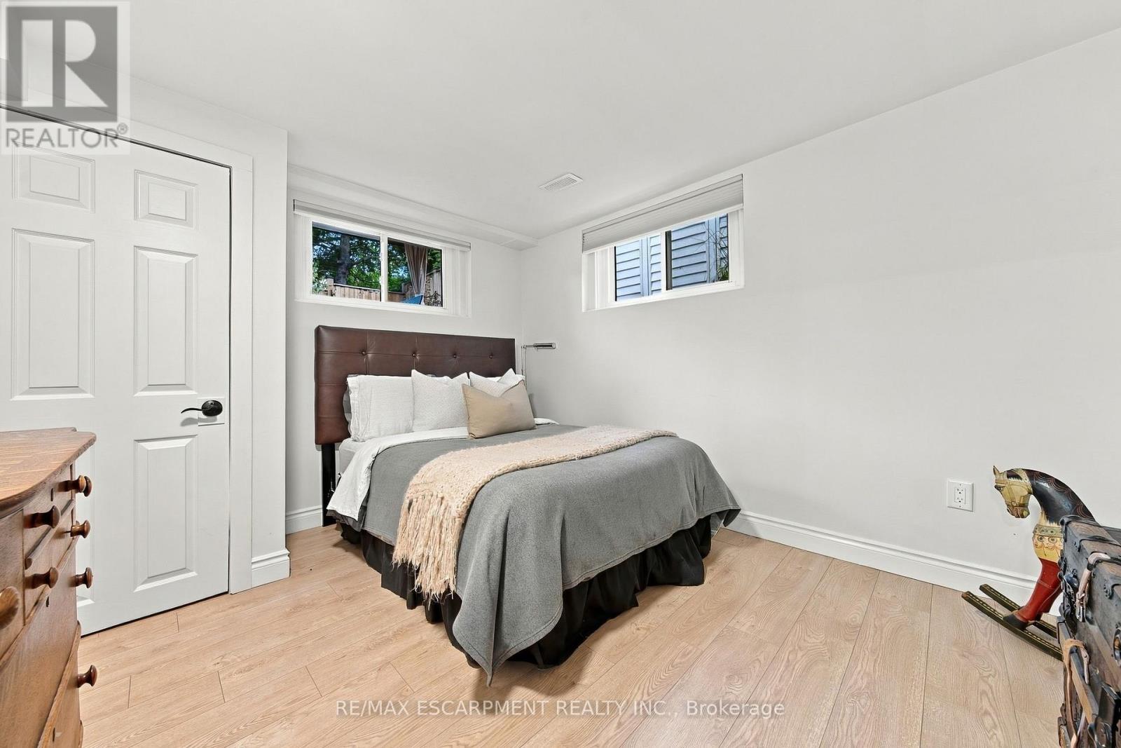 915 Tanager Avenue, Burlington, Ontario  L7T 2Y1 - Photo 19 - W14097150