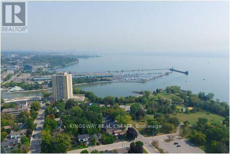 912 - 220 MISSINNIHE WAY, mississauga (port credit), Ontario