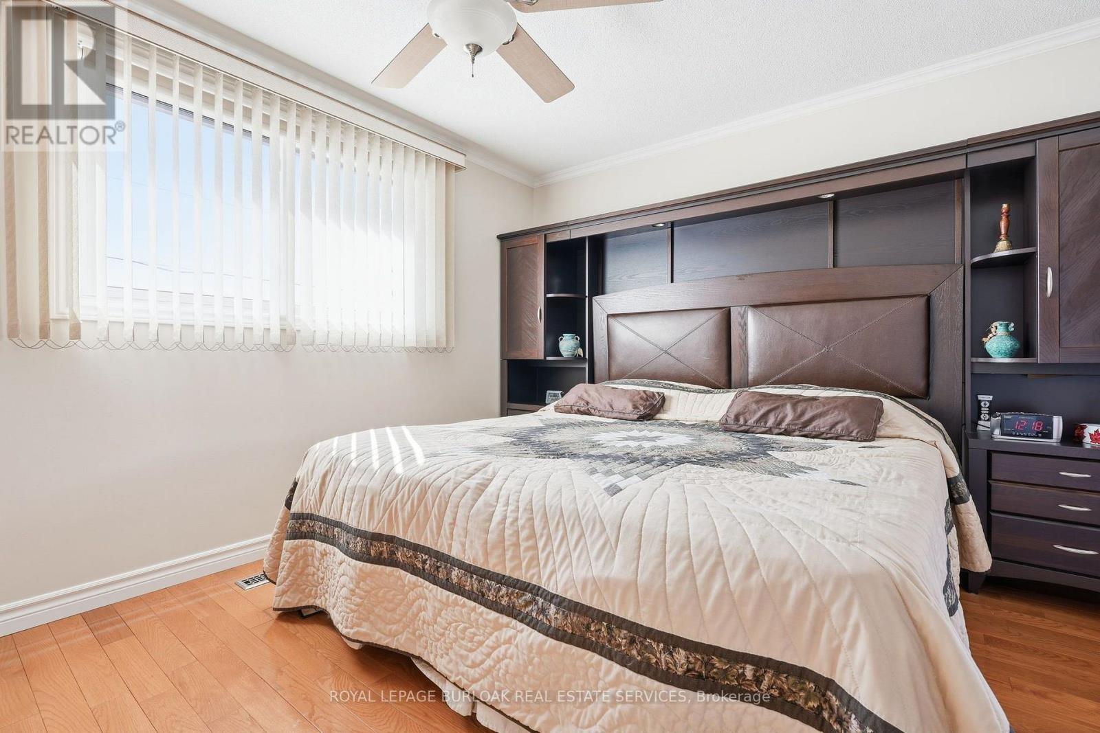 2432 Cyprus Avenue, Burlington (Mountainside), Ontario  L7P 1G6 - Photo 18 - W14097178