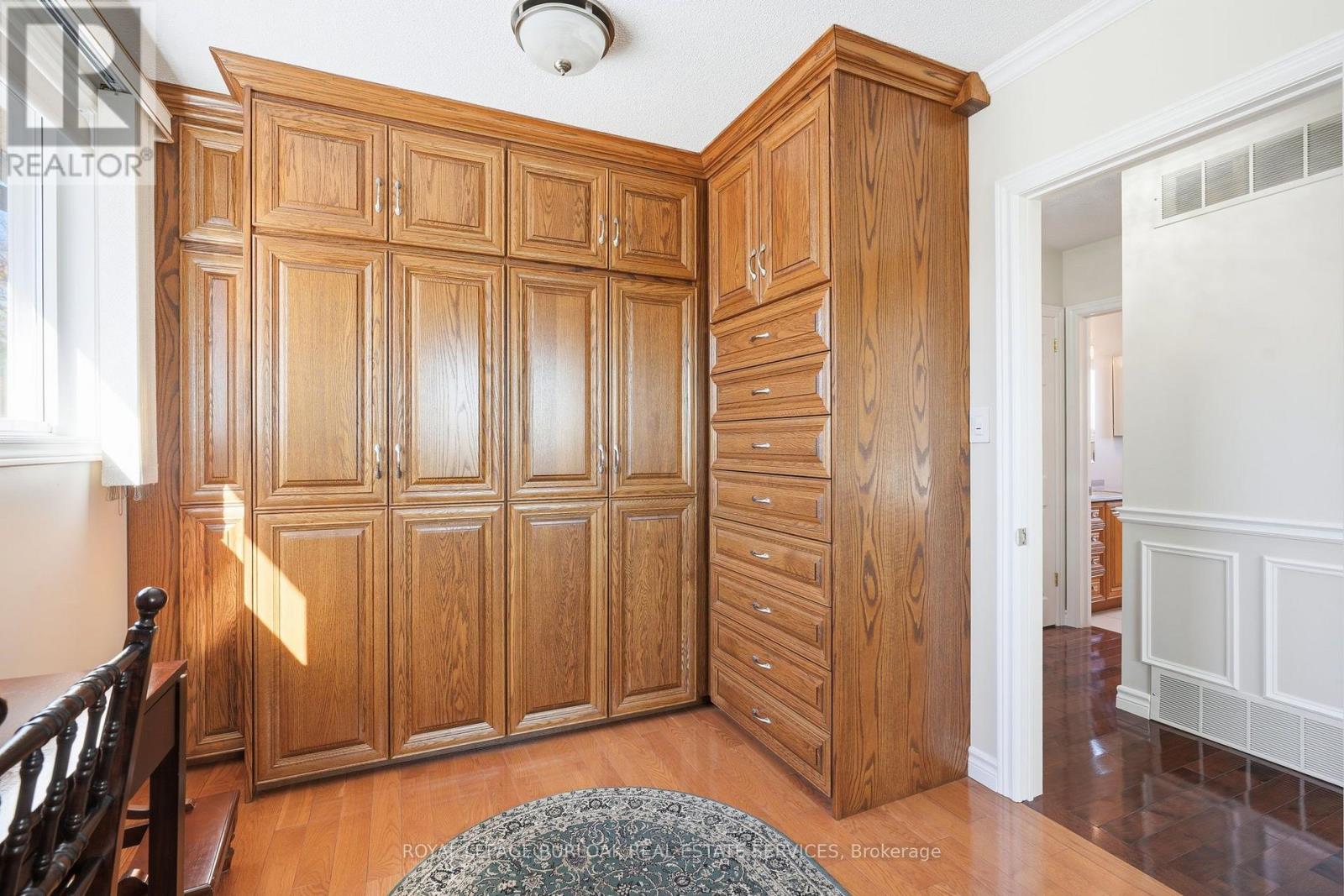 2432 Cyprus Avenue, Burlington (Mountainside), Ontario  L7P 1G6 - Photo 21 - W14097178