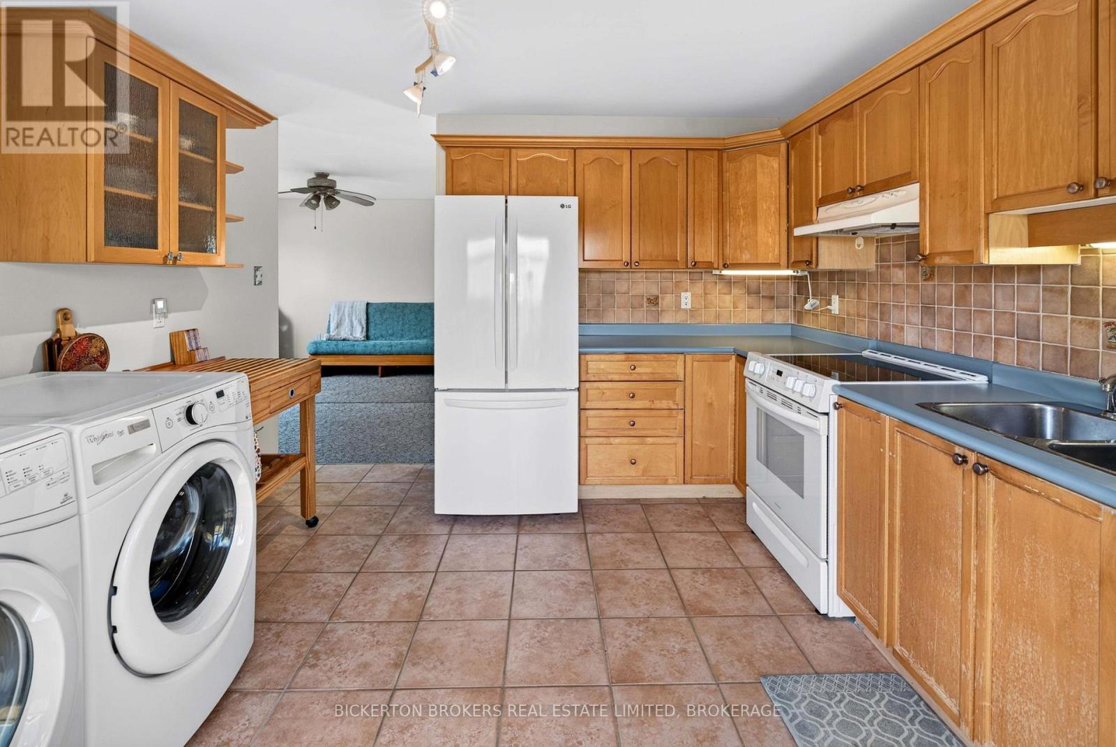 354 Oak Street, Gananoque, Ontario  K7G 2R6 - Photo 20 - X14095898