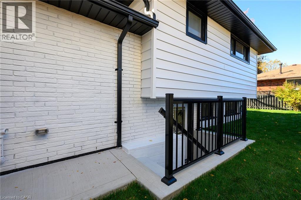 4 Bermuda Court, Hamilton, Ontario  L9C 2J8 - Photo 42 - 40872550