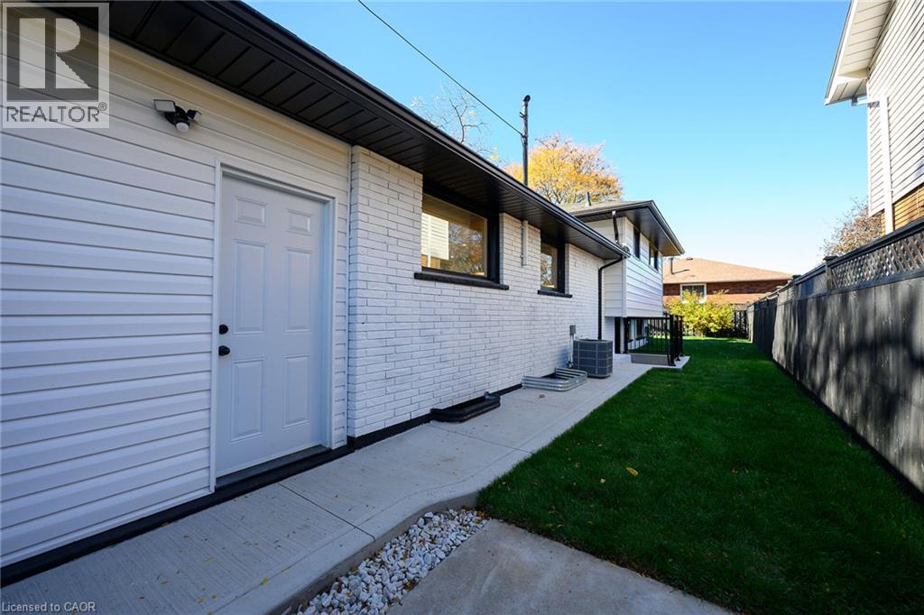 4 Bermuda Court, Hamilton, Ontario  L9C 2J8 - Photo 43 - 40872550