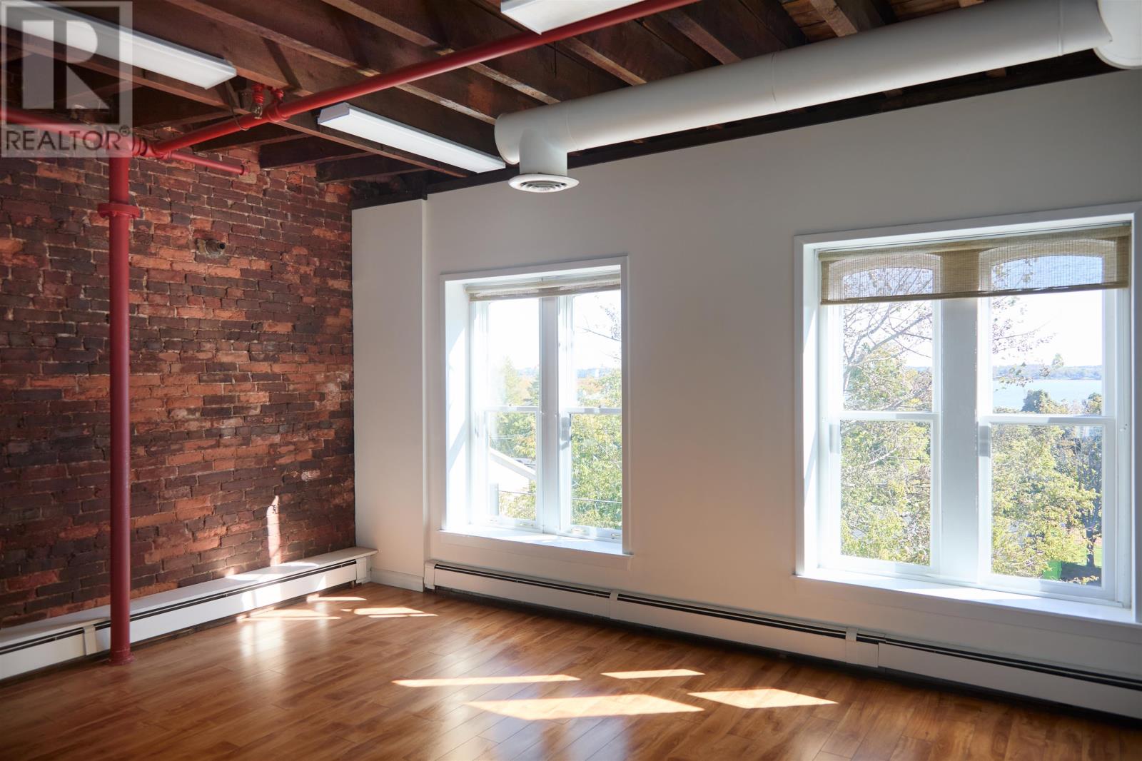 94 Water Street, Charlottetown, Prince Edward Island  C1A 1A5 - Photo 9 - 202626215