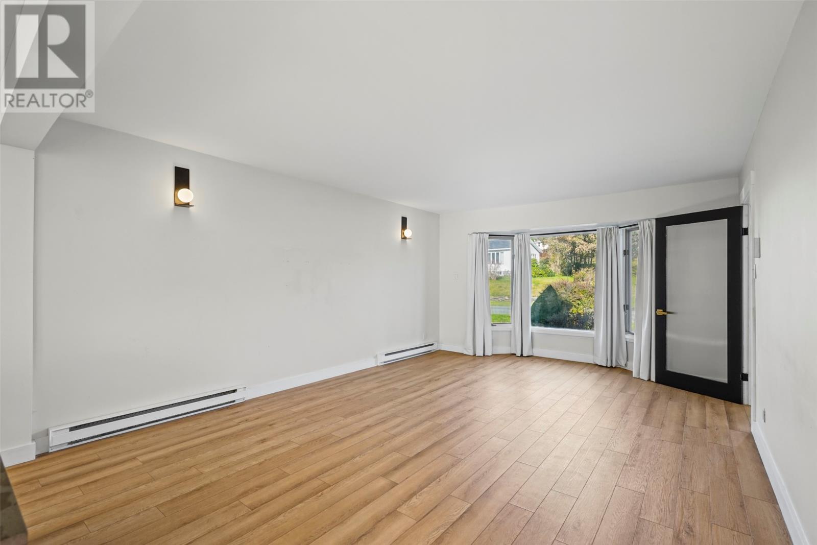 44-48 Beach Avenue, Salmon Cove — photo 22