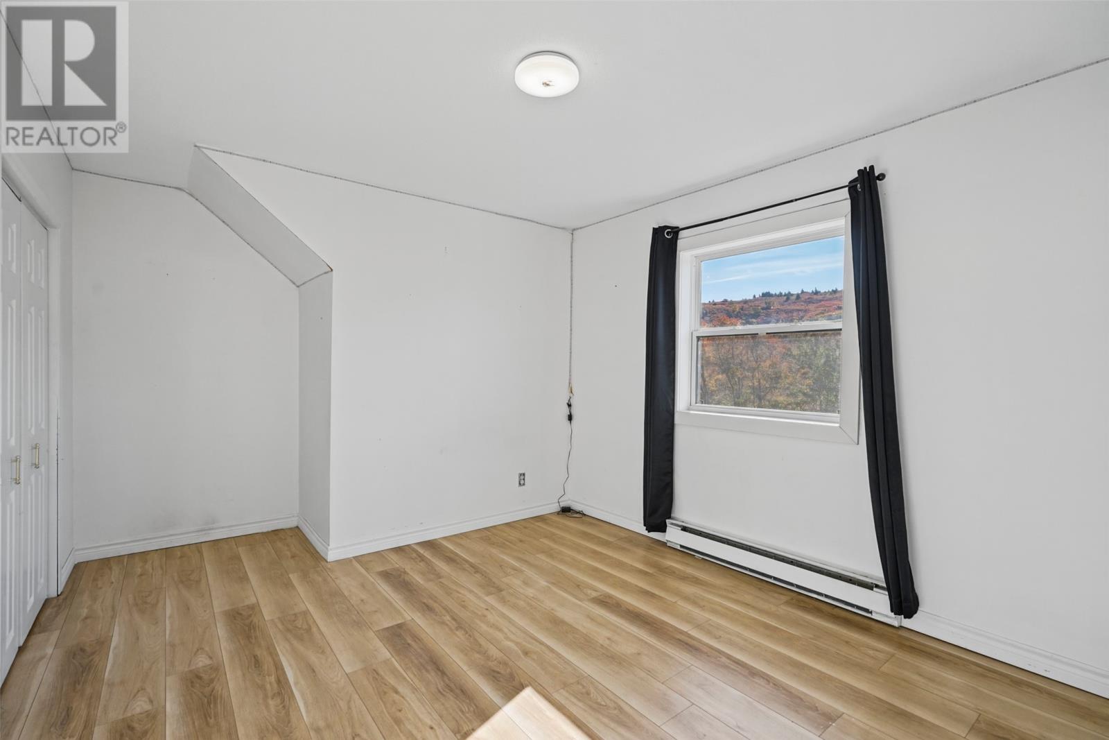 44-48 Beach Avenue, Salmon Cove — photo 34