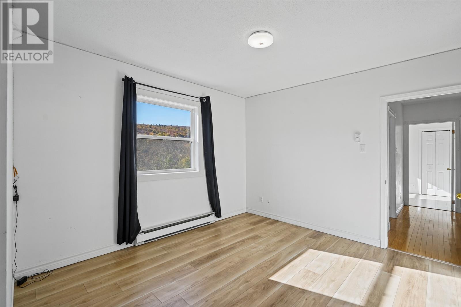 44-48 Beach Avenue, Salmon Cove — photo 35