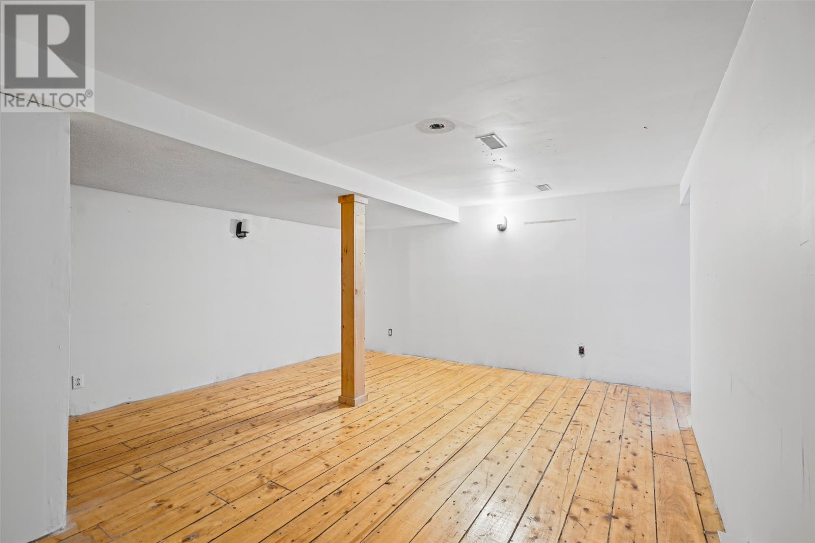 44-48 Beach Avenue, Salmon Cove — photo 43