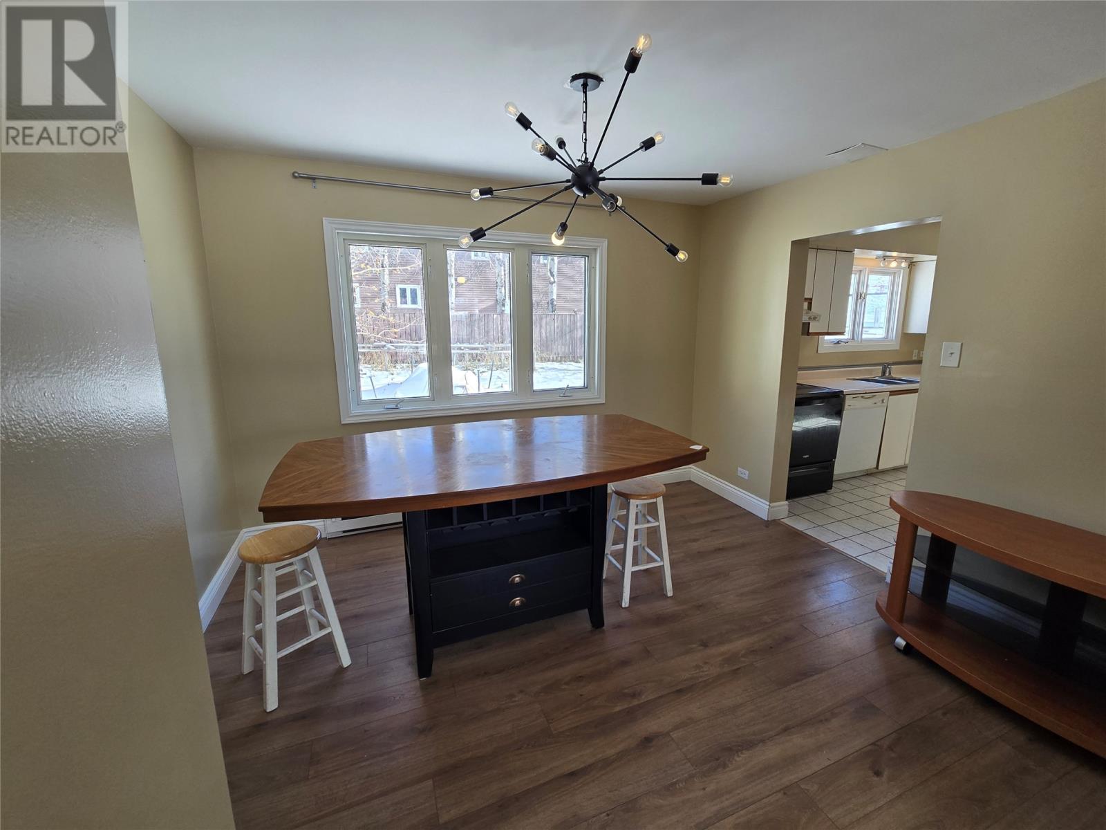 303 Carson Avenue, Labrador City — photo 12