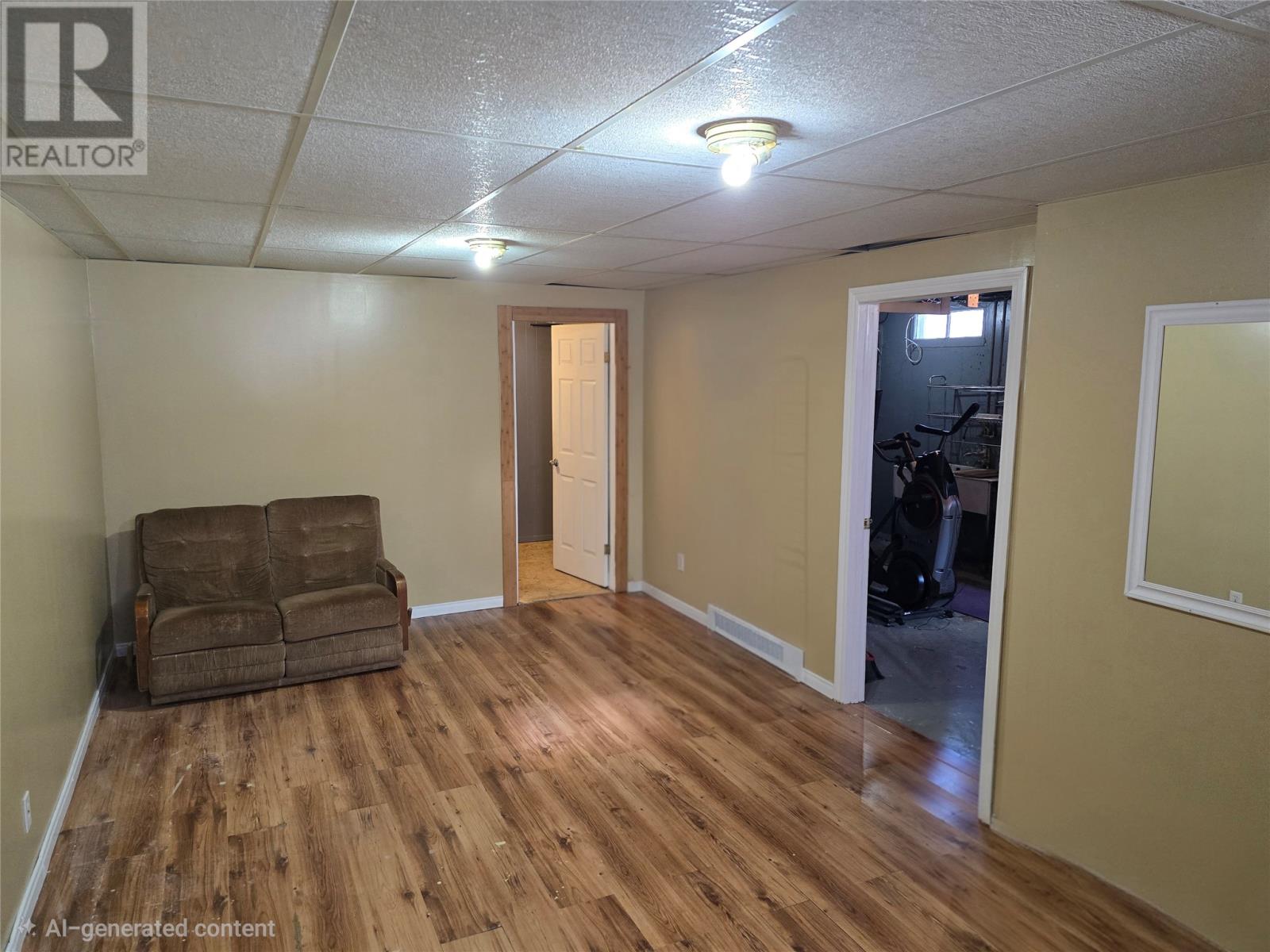 303 Carson Avenue, Labrador City — photo 32