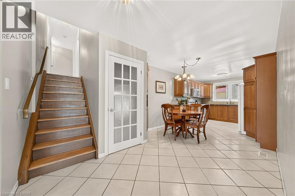 3 Harvard Place, Hamilton, Ontario  L9B 1S1 - Photo 13 - 40871431