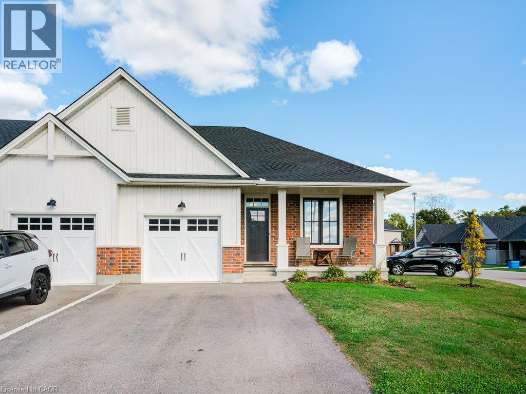 102 LIVINGSTON Drive, Tillsonburg, Ontario