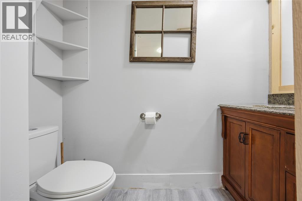 209 Queen Street, Wallaceburg, Ontario  N8A 1G4 - Photo 32 - 26025597