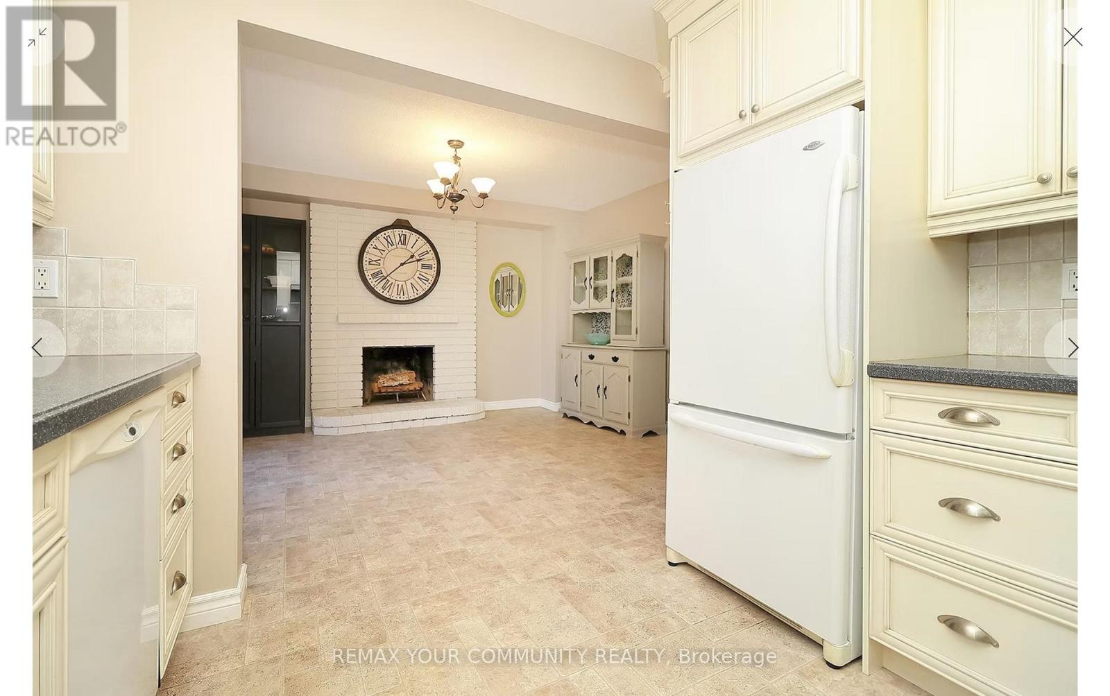 161 Billings Crescent, Newmarket (Bristol-London), Ontario  L3Y 7Y1 - Photo 12 - N14097218