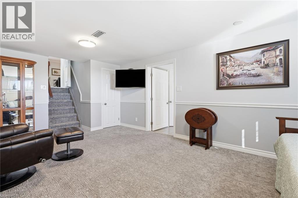 2432 Cyprus Avenue, Burlington, Ontario  L7P 1G6 - Photo 25 - 40872622