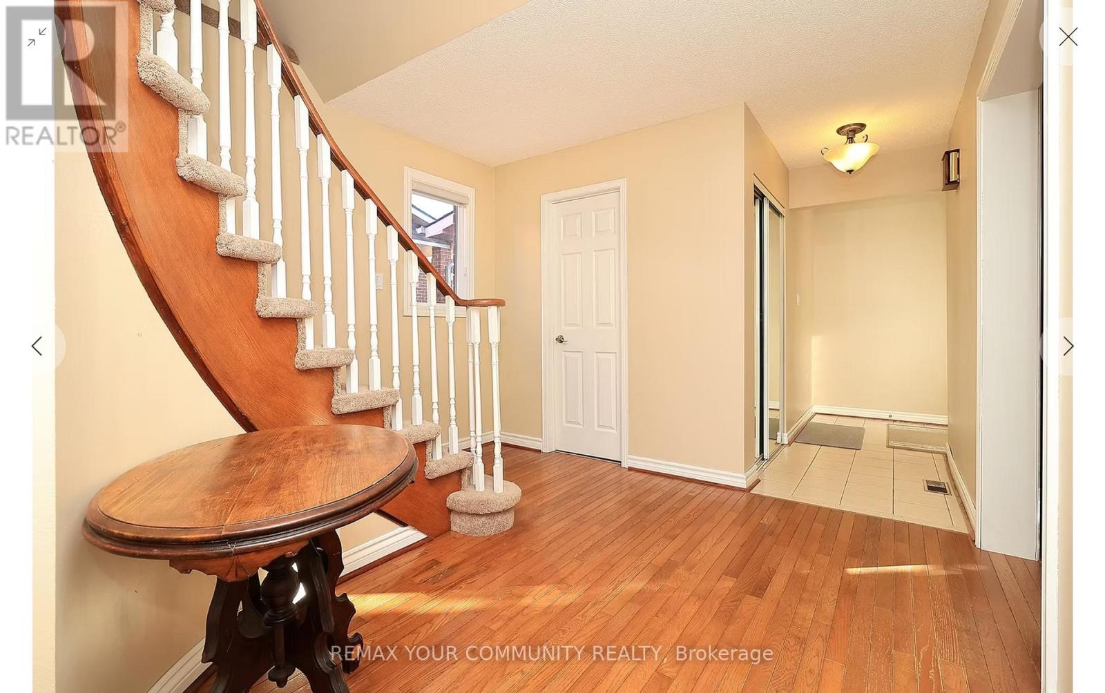 161 Billings Crescent, Newmarket (Bristol-London), Ontario  L3Y 7Y1 - Photo 4 - N14097218